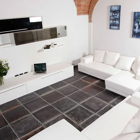 منتجع Il Castello Di San Ruffino 3*