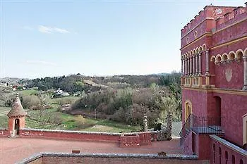 Курортный комплекс Il Castello Di San Ruffino 3*