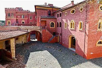 Il Castello Di San Ruffino Курортный комплекс